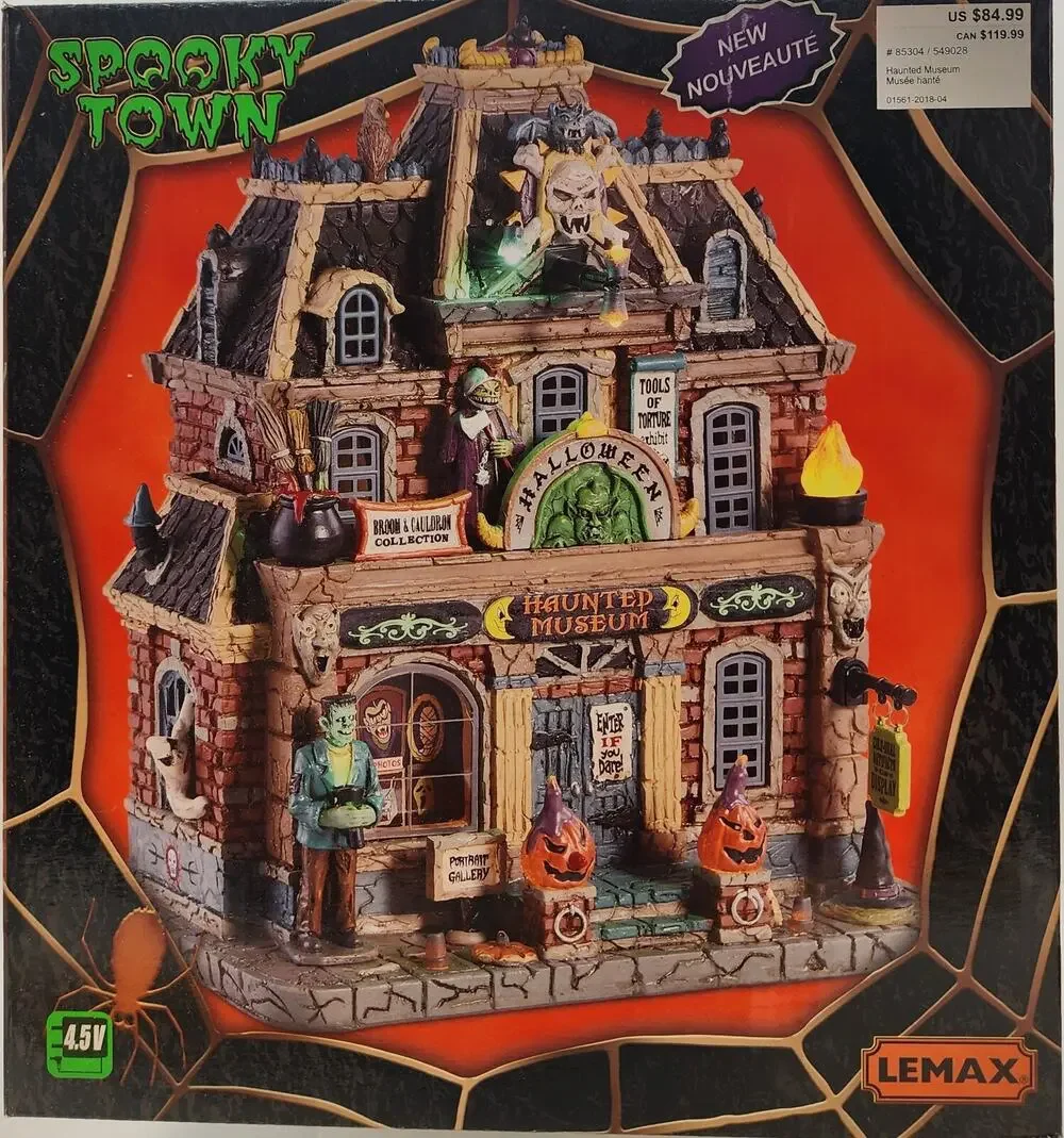 New! Lemax Spooky Town 2018 #85304 Halloween Haunted Museum Decor